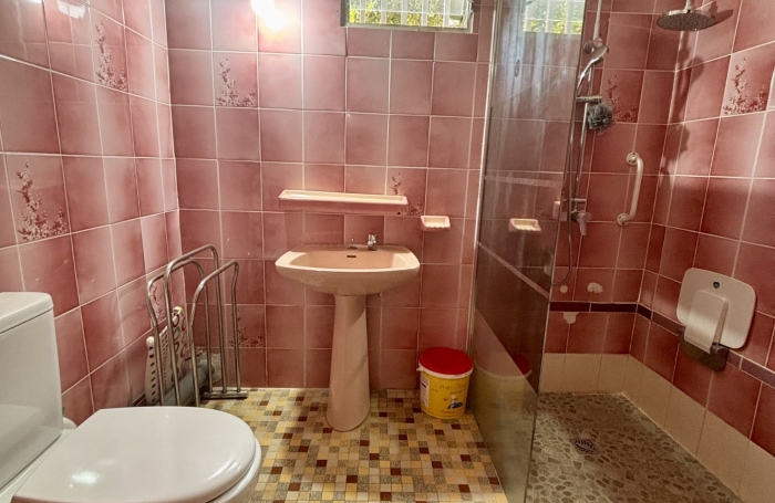 Vente Maison 240m&sup2; 12 pièces Sainte Rose