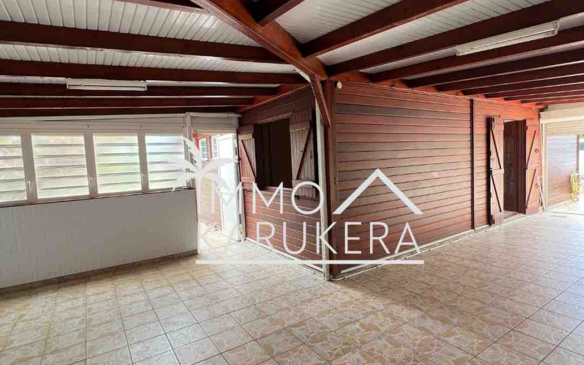 Maison &agrave; Capesterre-Belle-Eau