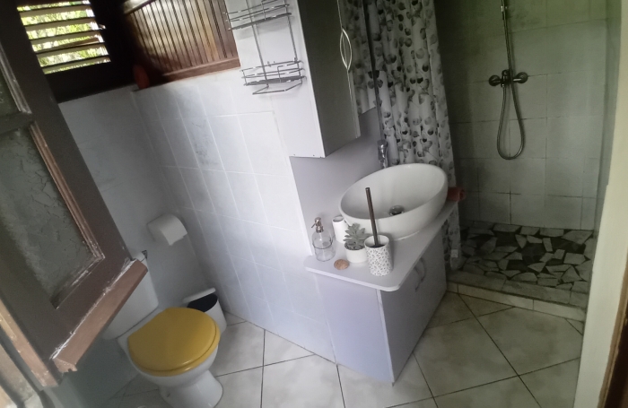 MAISON T2 (Meubl&eacute;e) 'EAU + &Eacute;LECTRICIT&Eacute; ' / 44 m2 / 97170 PETIT-BOURG