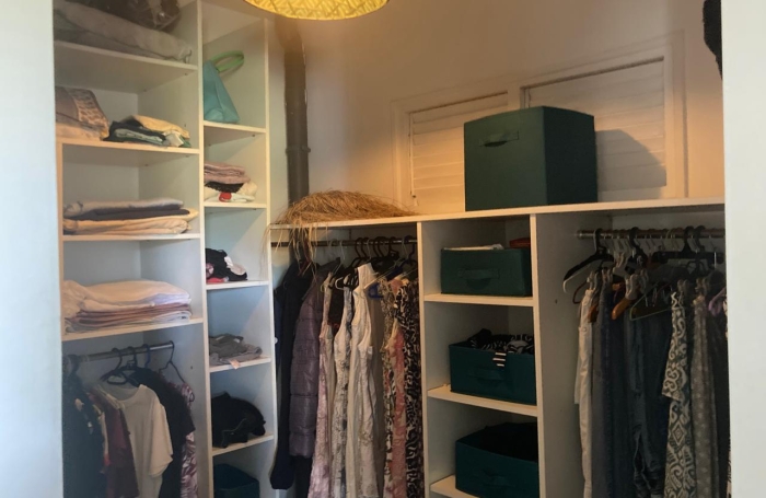 Trois-Rivi&egrave;res , dans un lotissement calme avec vue sur Les Saintes, Villa T5 avec terrasse