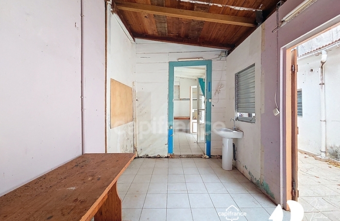 Vente Immeuble 195m&sup2; 10 pièces Pointe-&agrave;-Pitre