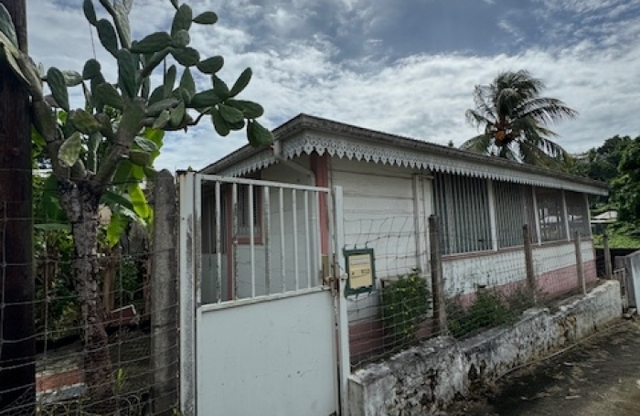 Vente Terrain 752m&sup2; Gosier