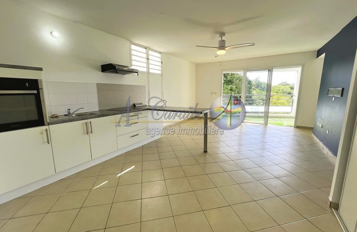 Appartement r&eacute;cent - R&eacute;sidence calme - Belle vue d&eacute;gag&eacute;e - Proche des commodit&eacute;s