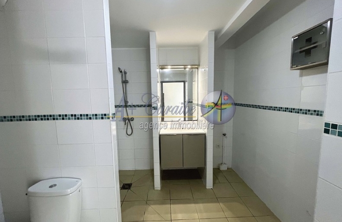 Appartement r&eacute;cent - R&eacute;sidence calme - Belle vue d&eacute;gag&eacute;e - Proche des commodit&eacute;s