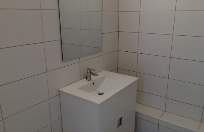 BAIE MAHAULT *APPARTEMENT * 3 PI&Egrave;CES *  de 74 m2 + 8 m2 de loggia,