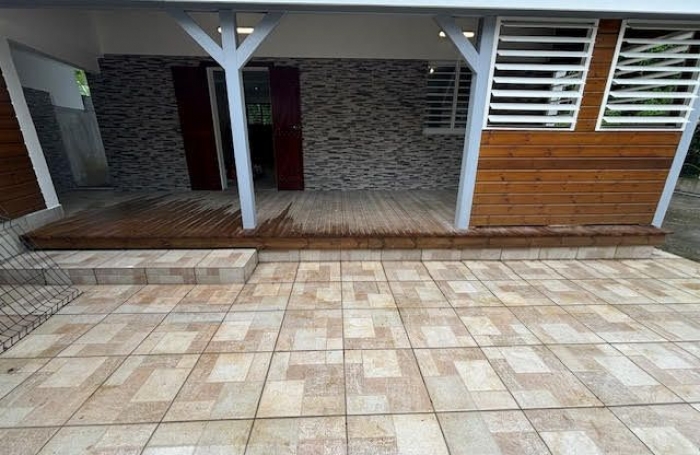 Location Appartement 60m&sup2; 3 pièces Sainte Anne