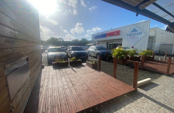 Location Local commercial 97190