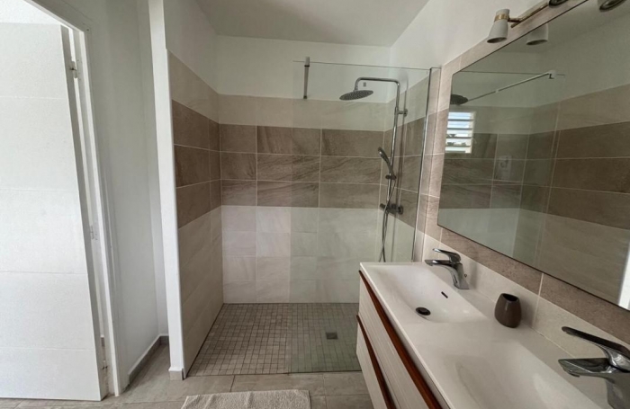 Location Maison 86m&sup2; 4 pièces Saint Fran&ccedil;ois