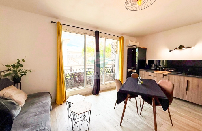 Appartement meubl&eacute; T3 Front de mer 64m2 piscine