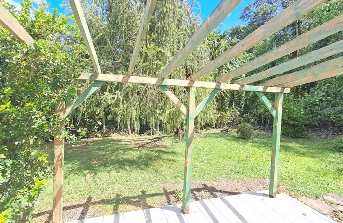 Magnifique maison T4 meubl&eacute;e avec jardin   Secteur pris&eacute; de Pigeon &agrave; Bouillante