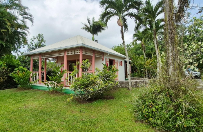 Location Maison 53.4m&sup2; 2 pièces Sainte Rose