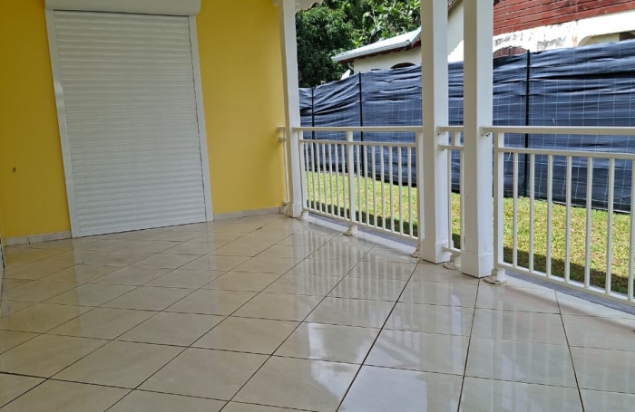 Maison avec piscine  150 m2  Pointe-Noire