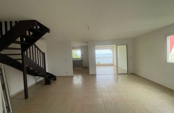 Location Appartement 4 pi&egrave;ces Petit-Bourg