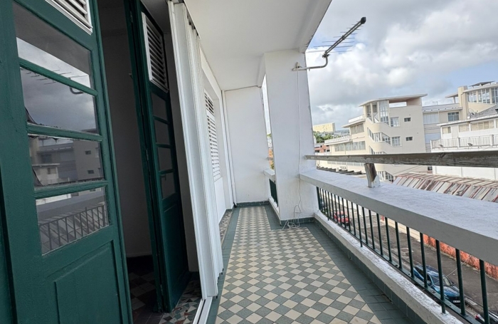 SPACIEUX APPARTEMENT T3