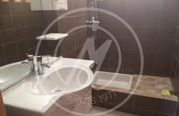 Location Appartement 90m&sup2; 4 pièces Les Abymes