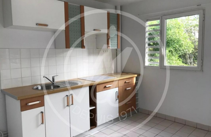 Location Appartement 80.75m&sup2; 4 pièces Petit-Bourg