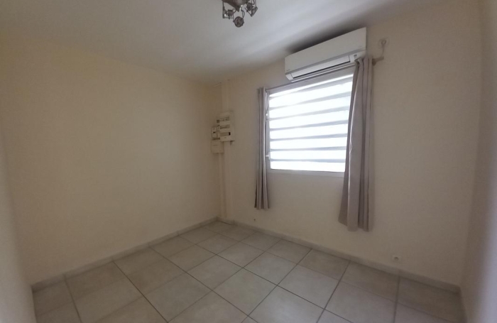 Location Appartement 63m&sup2; 3 pièces Gosier