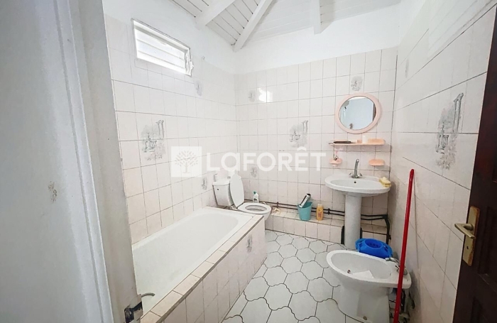 Vente Maison 335m&sup2; 12 pi&egrave;ces Morne &agrave; l'eau