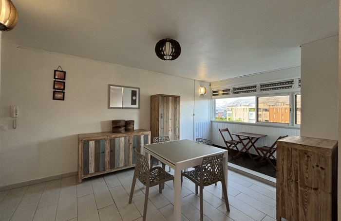 Appartement cinq pi&egrave;ces aux Abymes - LONGFORT IMMOBILIER