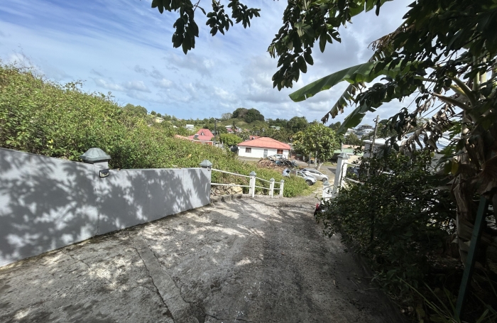 Appartement 2 pi&egrave;ces meubl&eacute; - Les Abymes