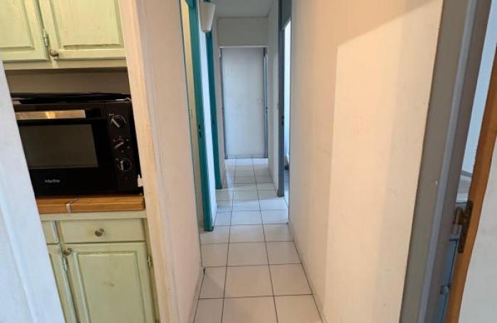 Vente Appartement 77m&sup2; 4 pièces Pointe-&agrave;-Pitre