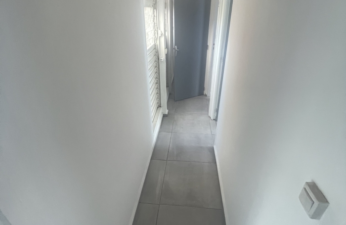 Location Appartement 65m&sup2; 4 pièces Les Abymes