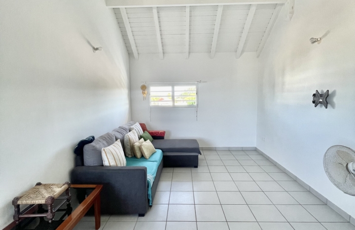 LOCATION GRAND T2 MEUBL&Eacute; BOURG SAINT FRANCOIS PARKING
