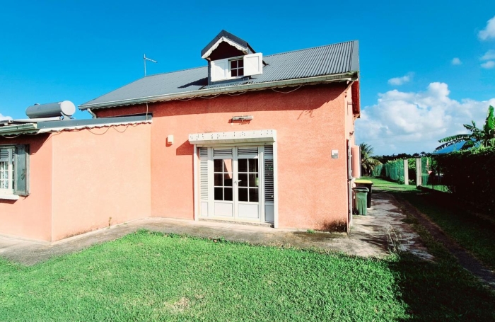 Location Maison 97115