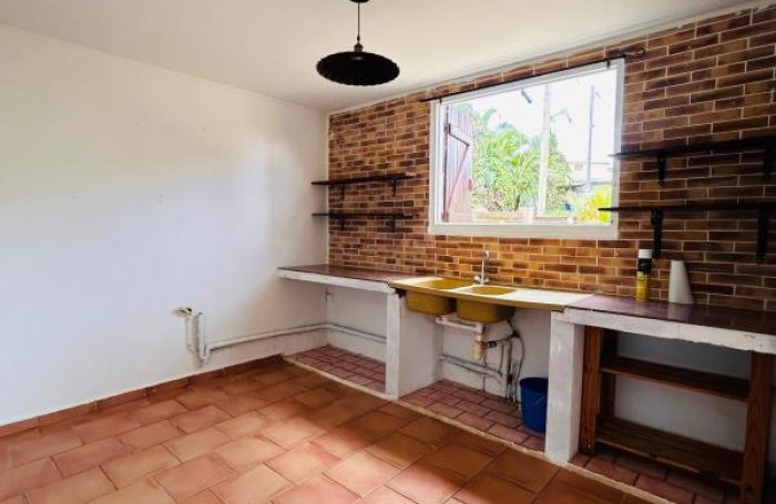 Location Maison 92m&sup2; 5 pièces Lamentin