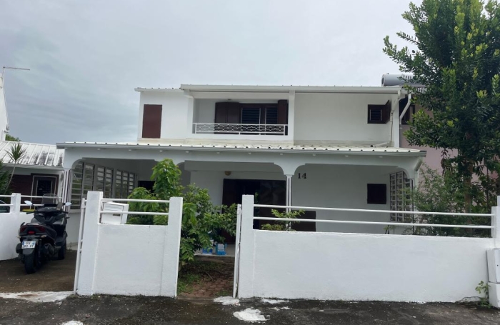 Vente Maison 91m&sup2; 5 pièces Capesterre Belle Eau