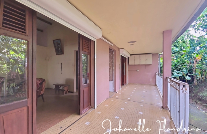 Vente Maison 78m&sup2; 4 pièces Pointe-Noire