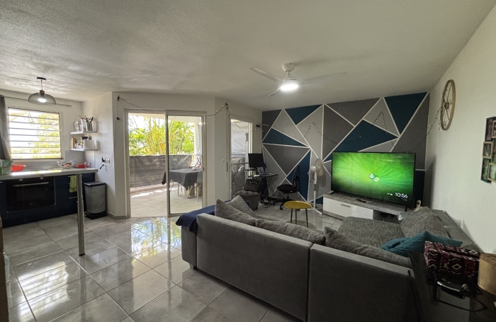 A Vendre  Appartement T3 avec piscine   Secteur recherch&eacute; de Gissac, Sainte-Anne