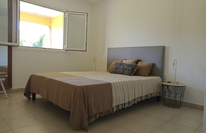 Appartement T2 meubl&eacute; (39m2) - R&eacute;sidence Les Carr&eacute;s de Plaisance 97122 BAIE-MAHAULT