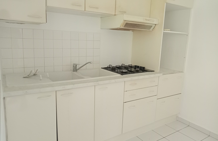 Appartement T2 Duplex (50m2) - R&eacute;sidence village Fleury 97139 ABYMES