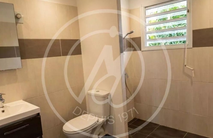 Vente Appartement 56.56m&sup2; 3 pièces Le Moule