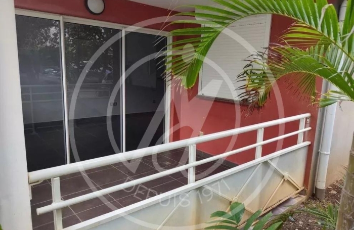 Vente Appartement 56.56m&sup2; 3 pièces Le Moule