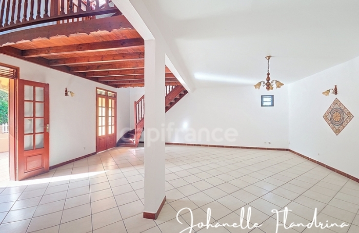 Location Maison 152m&sup2; 5 pièces Capesterre Belle Eau