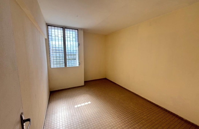 Vente Appartement 67.64m&sup2; 4 pièces Basse-Terre