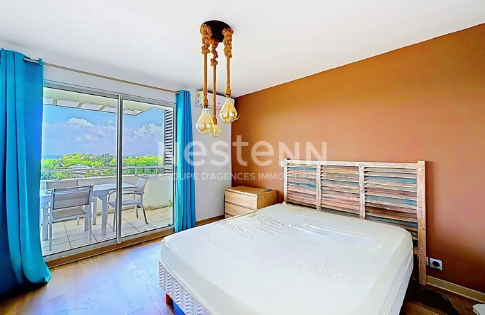 Vente Appartement 45.4m&sup2; 2 pi&egrave;ces Les Abymes