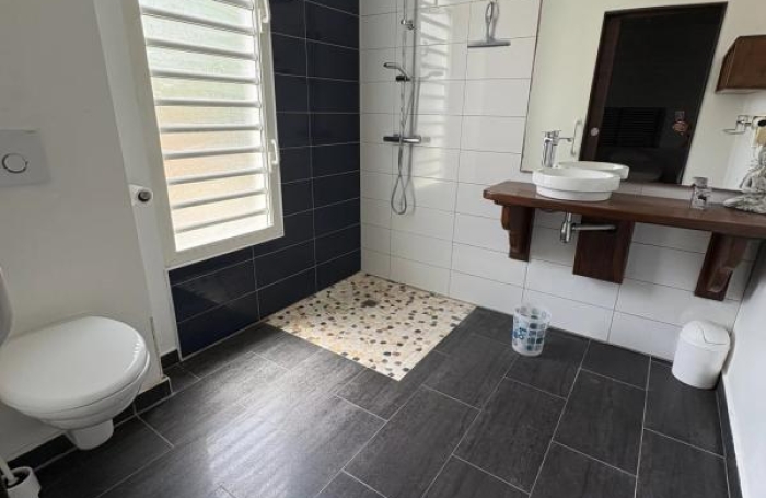 Location Maison 165m&sup2; 4 pièces Sainte Anne