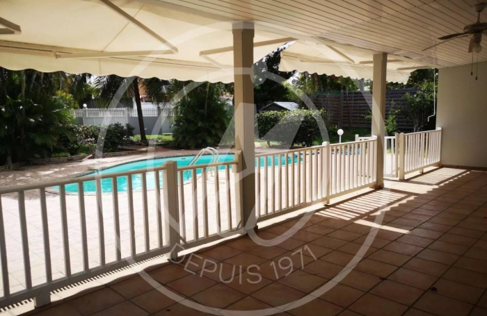 Location Maison 148m&sup2; 5 pièces Baie Mahault