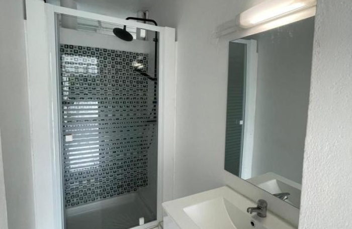 Vente Appartement 57m&sup2; 3 pièces Les Abymes