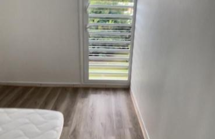 Vente Appartement 57m&sup2; 3 pièces Les Abymes