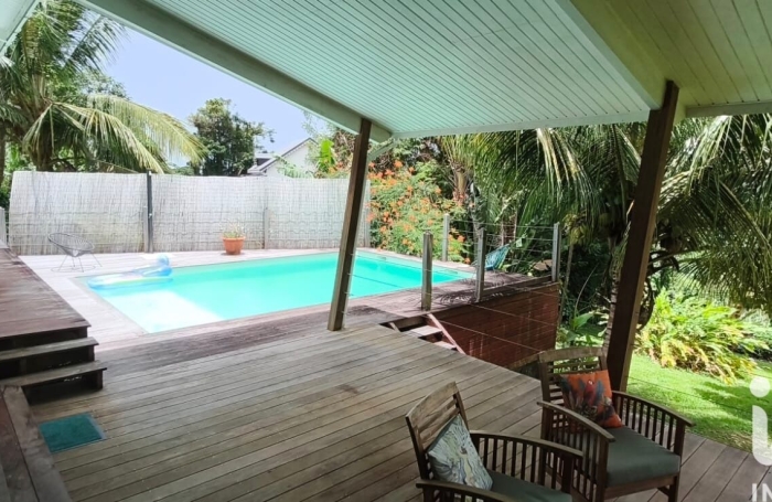 Vente Maison 200m&sup2; 7 pièces Trois Rivi&egrave;res