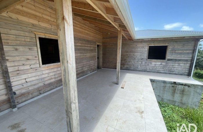 Vente Maison 95m&sup2; 4 pièces Petit-Bourg