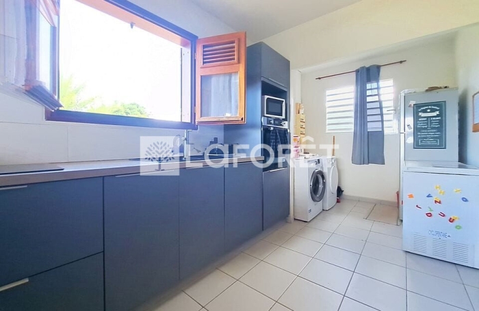 Vente Maison 90m&sup2; 4 pi&egrave;ces Lamentin
