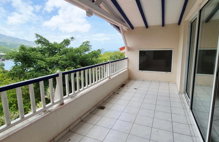 Location Appartement 82.3m&sup2; 2 pièces Bouillante