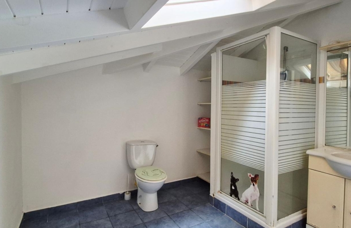 Location Appartement 82.3m&sup2; 2 pièces Bouillante