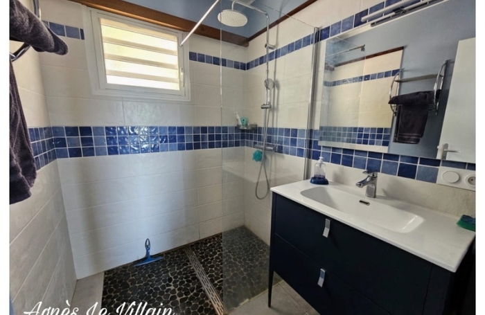Vente Maison 109m&sup2; 4 pièces Bouillante