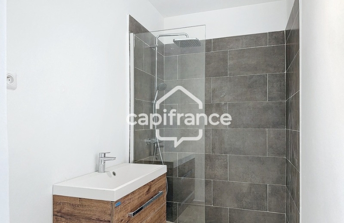 Vente Immeuble 529m&sup2; 18 pièces Saint Fran&ccedil;ois